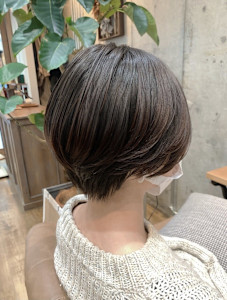 大人可愛いショートボブ
