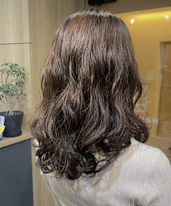 硬めの髪質　デジタルパーマ