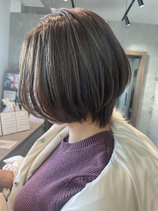 くびれ/ショートボブ/ミルクティーベージュ