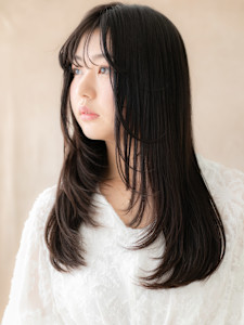 黒髪大人美人小顔バタフライカットレイヤーカット30代40代