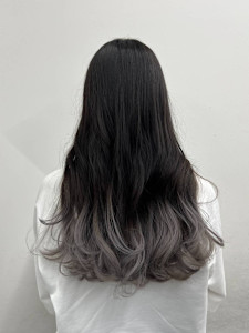 アッシュシルバーグラデーション