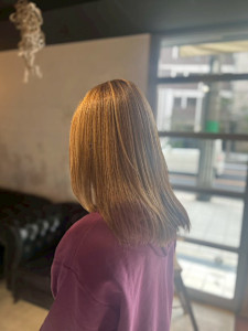 【髪質改善で叶える、ツヤとまとまりのある美髪】 - SANKARI 真法院店掲載