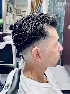 【40代 男性】ハードパーマスキンフェード（大宮/バーバー）