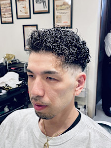 【40代 男性】ハードパーマスキンフェード（大宮/バーバー）