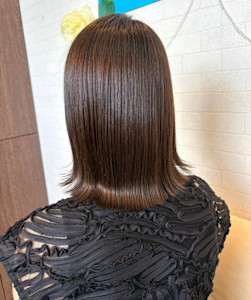 つるサラ外はねボブ