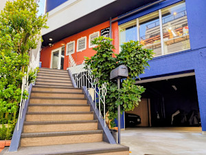 ヘアー&エステ EM’S 【町屋】(ヘアーアンドエステ エムス マチヤ)