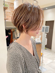 40代50代60代 ショート白髪ぼかし絶壁解消似合わせ　安 - BUMP GINZA掲載