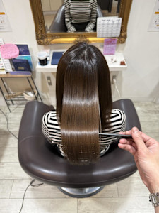 メテオトリートメントで柔らかさ艶髪に！