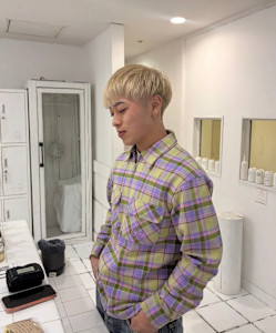 ANJU/ハイトーン刈り上げショート