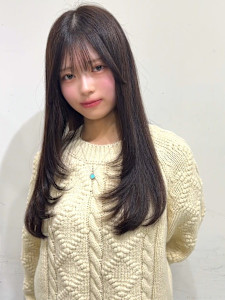 ロングレイヤー 髪質改善 ダークグレージュ 艶カラー 20代