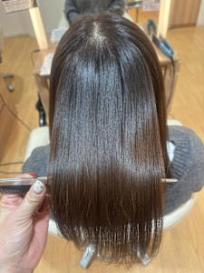 髪質改善酸性ストレート