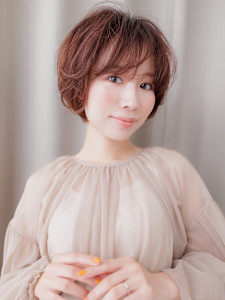 ミルクティーピンクボルドーカラーマッシュパーマ30代40代