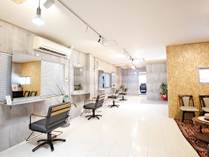 MEN'S salon familia 平野 【メンズサロン ファミリア】(メンズサロンファミリア ヒラノ)