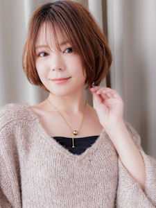 シースルーバングシャンパンベージュマッシュボブ30代40代