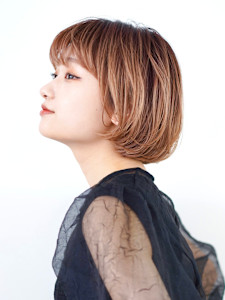 前下がりショート・ボブ/絶壁解消/前髪あり/40代/30代