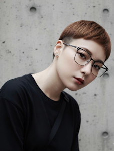 大人ショート　マッシュ　ツーブロック