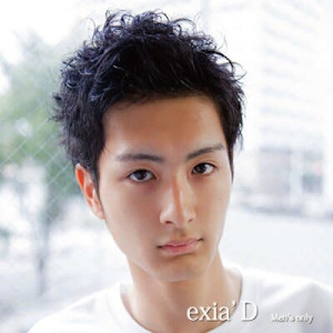 クセ毛風ショートパーマ×アッシュブラック×30代/40代