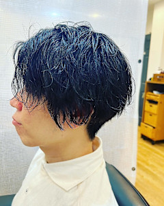 緩めツイストスパイラル×アースカラー×30代/40代