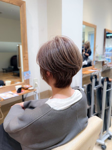 白髪ぼかし細めハイライト30代40代50代【藤沢　藤沢駅】