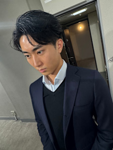 束感黒髪ナチュラル人気流行フェザーパーマ韓国風