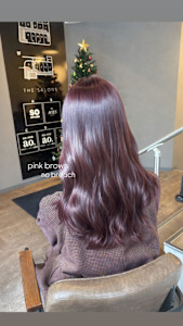 ピンクブラウン