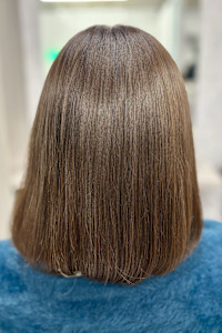 明るめベージュボブ