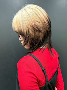 ルーツカラー　デザインカラー　ケアブリーチカラー　姫レイヤー