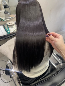 透明感たっぷりグレージュカラー