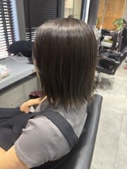 外ハネ　オリーブアッシュ - newi 池袋掲載