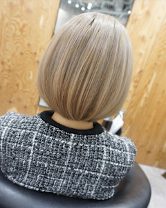 ケアブリーチハイトーンカラースタイル