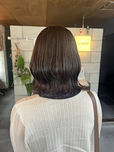 チャコールブラウン×くびれ巻き