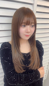 オリーブグレ／小顔に見せるヘア／ココアベージュ/黒髪カタログ