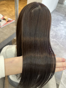 オリーブグレ／小顔に見せるヘア／ココアベージュ/黒髪カタログ