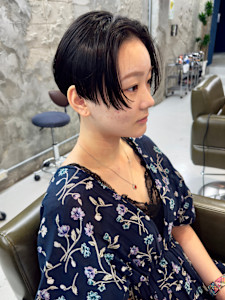 刈り上げハンサムショート