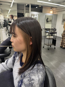 インナーベージュ×グレーブラック