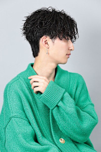 ツイスパセンターパート - LIPPS hair 立川【リップスヘアー】掲載