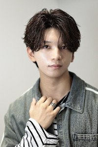 コンパクトフェザー - LIPPS hair 銀座 【リップスヘア－】掲載