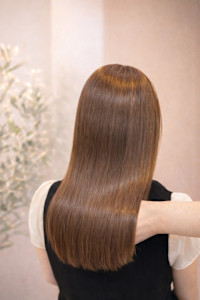 透明感ベージュ×髪質改善