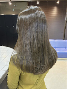 ミホ＊ブリーチなし透明感カラー
