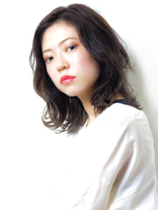 くびれセミディ×暗髪オトナモード