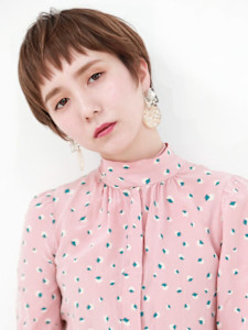 ジグザグバング×ミニマムボブ×モードショート