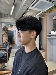 毛流れニュアンスパーマ