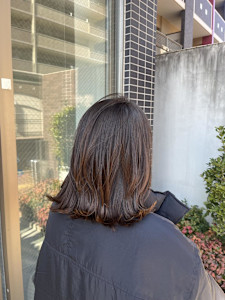 春のオススメカラーオリーブベージュ