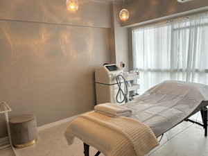 Meln(旧 Beautysalon La Mer)(メルン)