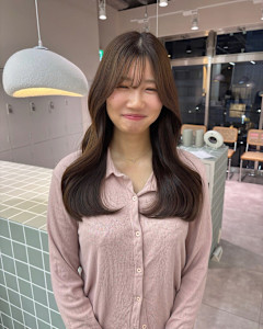 韓国/オリーブベージュ/顔まわりカット/前髪/髪質改善