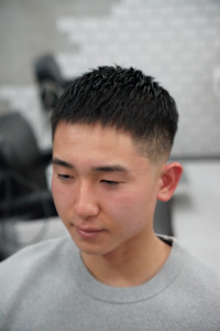 スキンフェード/ナチュラルクロップ