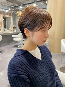 コンパクトショート×ベージュカラー♪