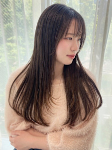 レイヤーカット ブラウンベージュ 顔周りカット 髪質改善