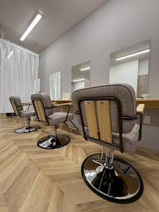 白髪染め専門店&colors 岡崎法性寺店(シラガゾメセンモンテンアンドカラーズ オカザキホッショウジテン)