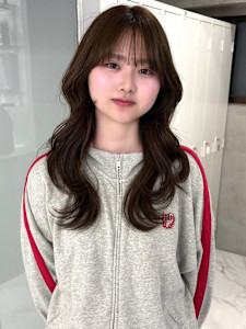 レイヤーカット×オリーブアッシュ